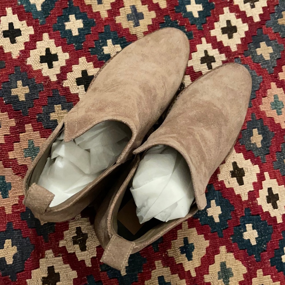 Low boots